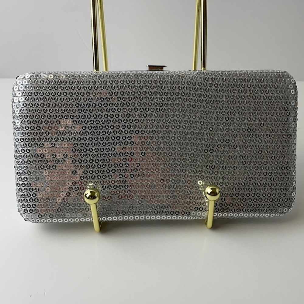 Hard Case Silver Sequin Wallet 17 x 9 x 2 cm - Picture 4 of 10
